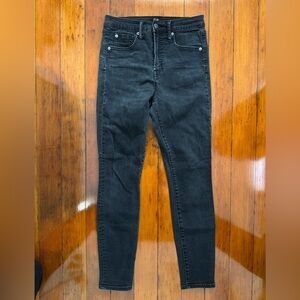 GAP Denim Washed Black Skinny Jeans – Size 26